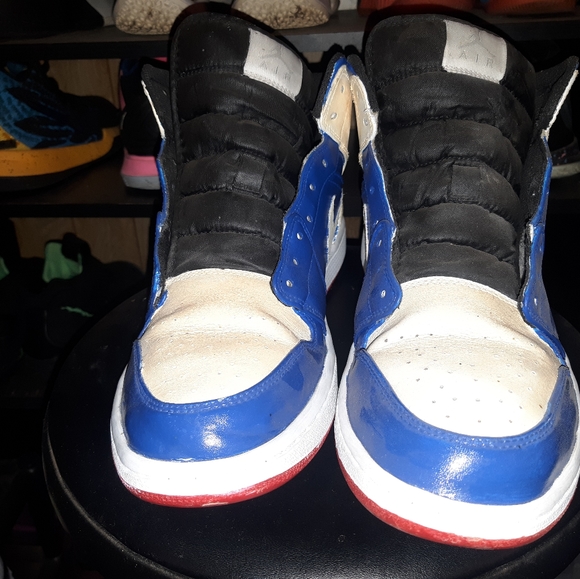 Jordan Mid Sonic The Hedgehog Custom 
